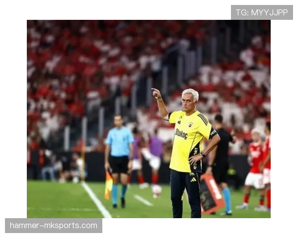 波尔图本菲卡再度上演波本德比，激烈对决引球迷热议