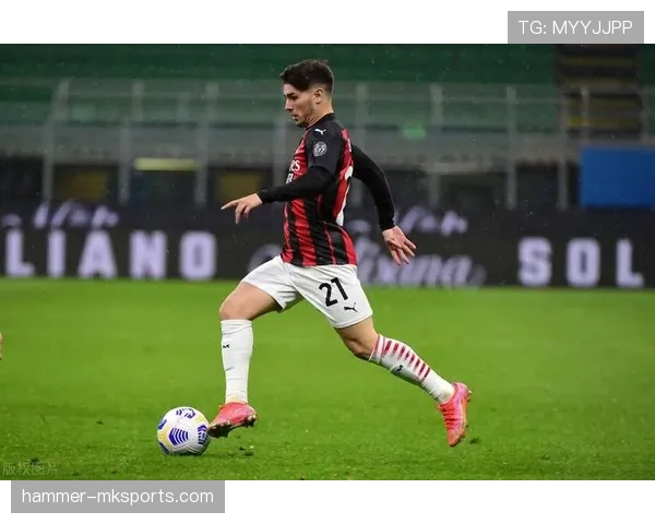 莱奥表现两极分化原因解析：战术适配与比赛影响力差异